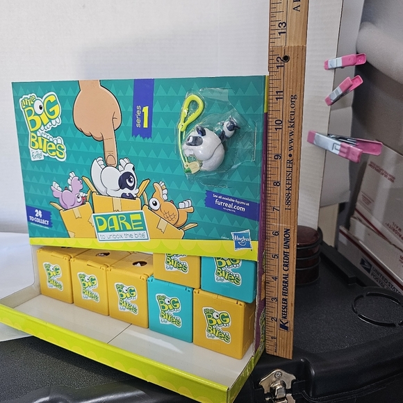 7 Little Big Bites Lot by FurReal Series 1 INCLUDES ORIGINAL DISPLAY & Toys - Picture 14 of 16